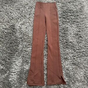Abercrombie and Fitch Flared Leg Split Hem Leggings in Brown, Size XXS Long